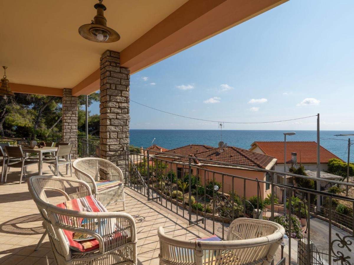 Holiday Home Irma By Interhome Cipressa Ngoại thất bức ảnh