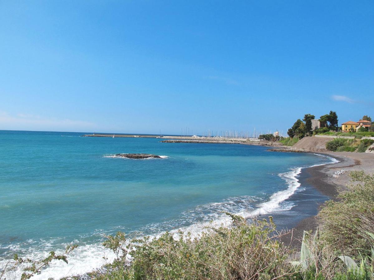 Holiday Home Irma By Interhome Cipressa Ngoại thất bức ảnh